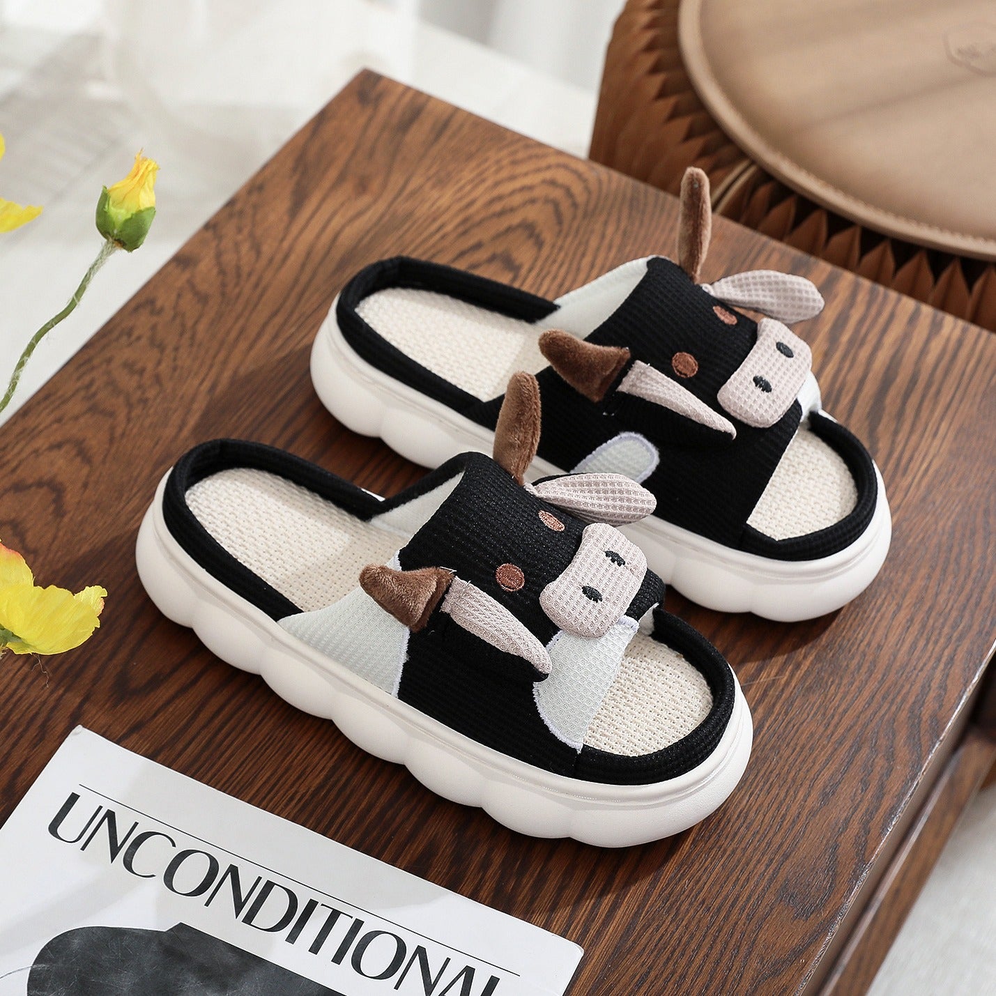 Wholesale Cow linen slippers home thick bottom